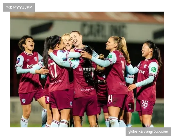 切尔西女足三球完胜曼联夺足总杯 英女足三冠王成就达阵